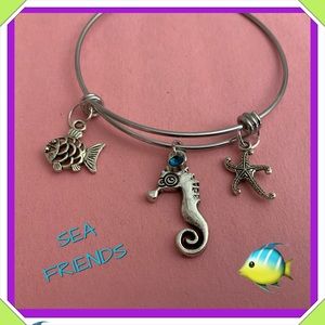 🆕✅ EXPANDABLE WIRE BRACELET SEA FRIENDS